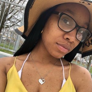 Meet your Posher, Diamond